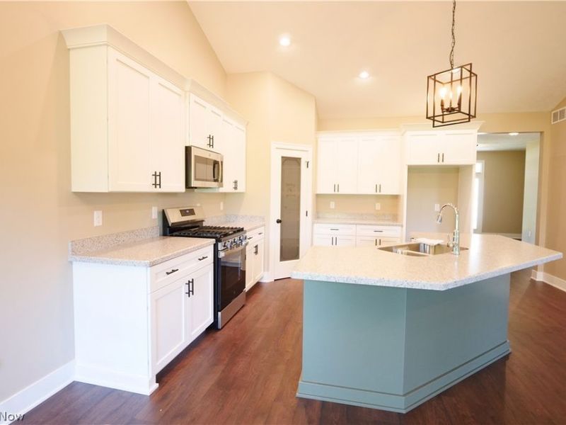 1227 Bell Road, Chagrin Falls, OH 44022 Photo 12
