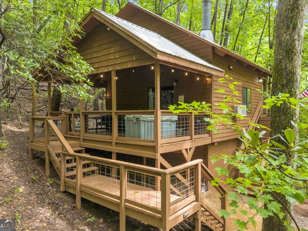 66 Lovers Lane, Sautee Nacoochee, GA 30571