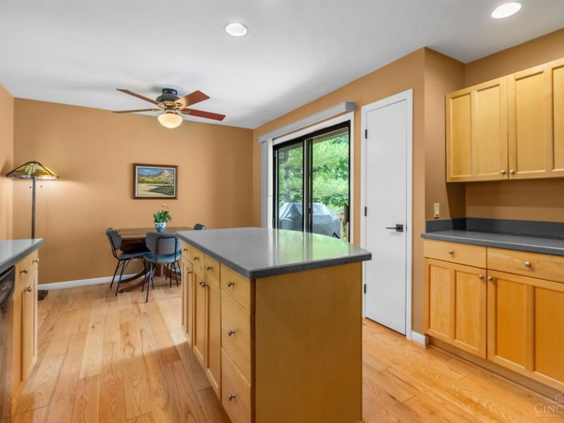 9 Hickory View Lane, Milford, OH 45150 Photo 10