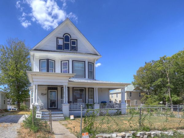302 S Pearl Avenue , Joplin, MO 64801