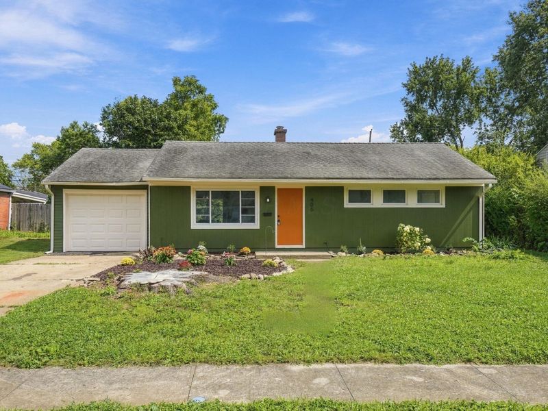 406 Carilla Lane, Columbus, OH 43228 Photo 2