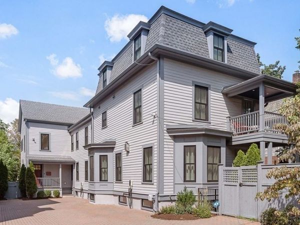 27 Walden St, Unit 2, Cambridge, MA 02140