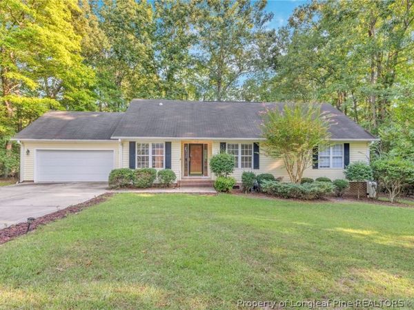 5122 Pheasant Lane , Sanford, NC 27332