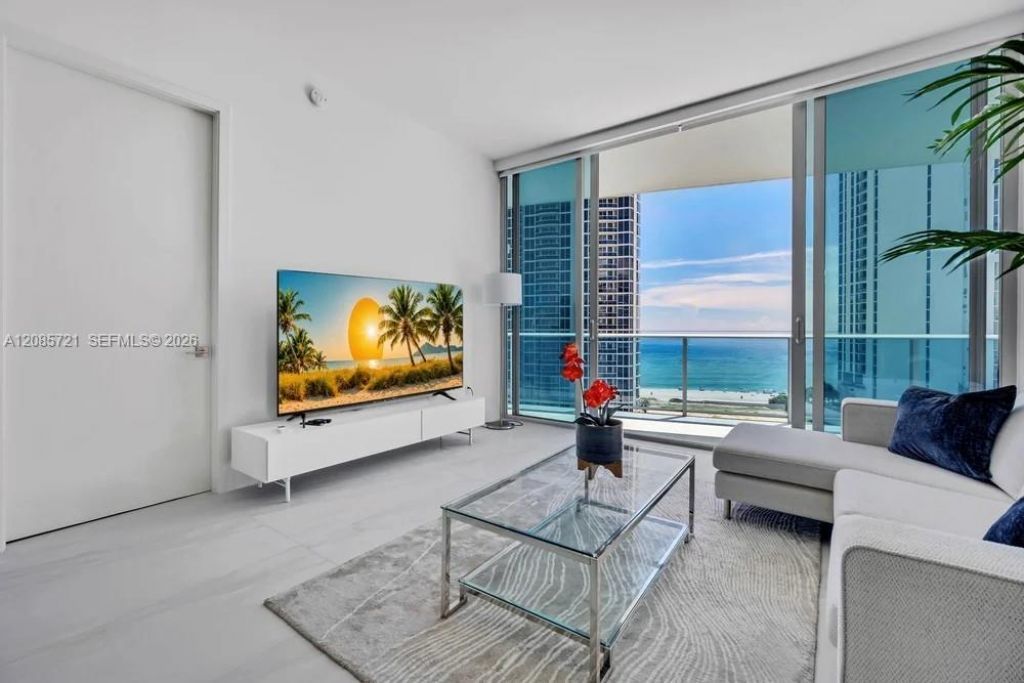 17550 Collins Ave, Unit 1003, Sunny Isles Beach, FL 33160 Photo
