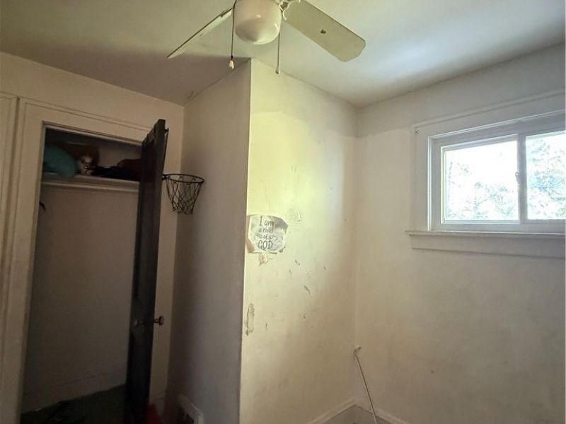 8111 Force Avenue, Cleveland, OH 44105 Photo 15