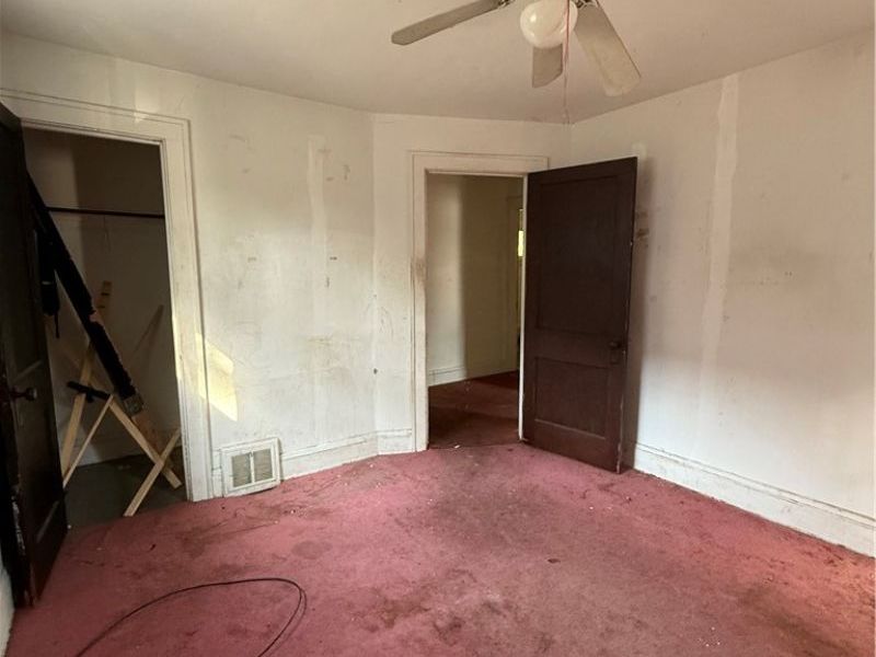 8111 Force Avenue, Cleveland, OH 44105 Photo 19