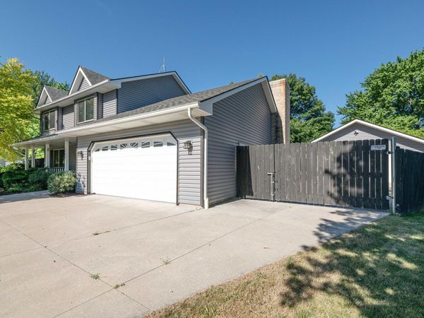 9140 Morgan Ct, Caledonia, WI 53126