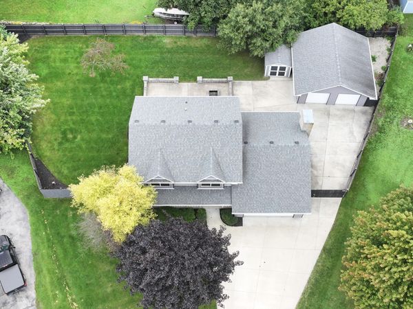 9140 Morgan Ct, Caledonia, WI 53126