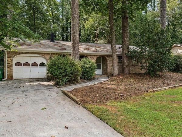 750 Dunleith Court , Stone Mountain, GA 30083