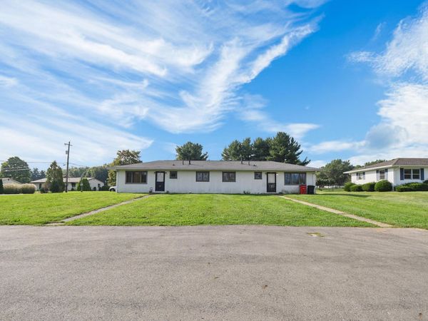 269/271 Linda Avenue, Pataskala, OH 43062