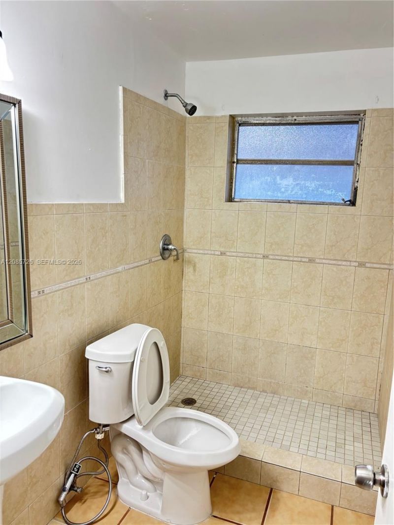 5919 SW 4th St, Miami, FL 33144 Photo