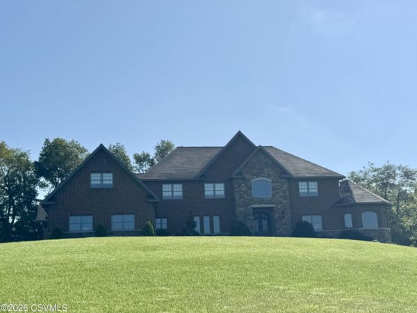 799 SALEM CHURCH Road , Lewisburg, PA 17837