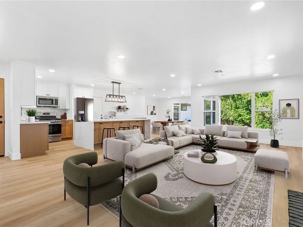 10007 Debra Ave, Granada Hills, CA 91343