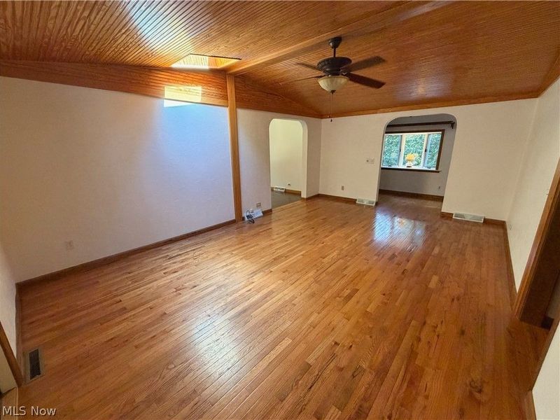 1929 Iris Street, East Liverpool, OH 43920 Photo 17