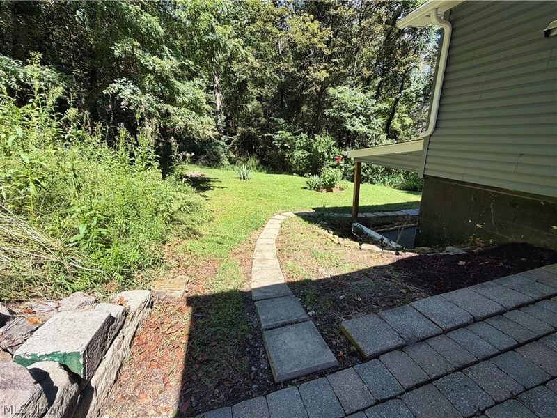 1929 Iris Street, East Liverpool, OH 43920 Photo 8