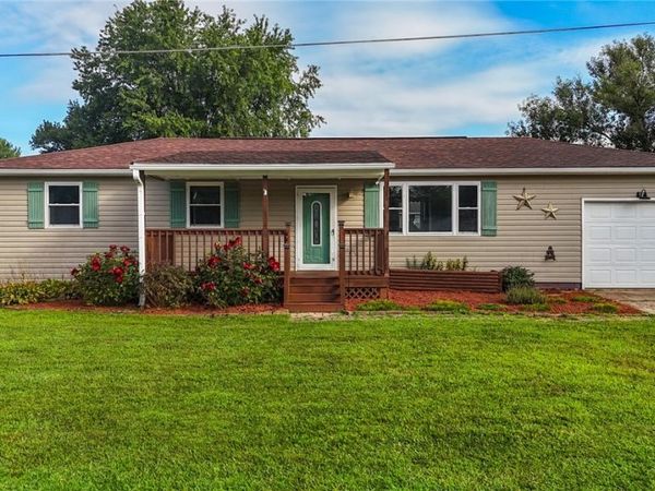 20 Suzanne Street, Little Hocking, OH 45742
