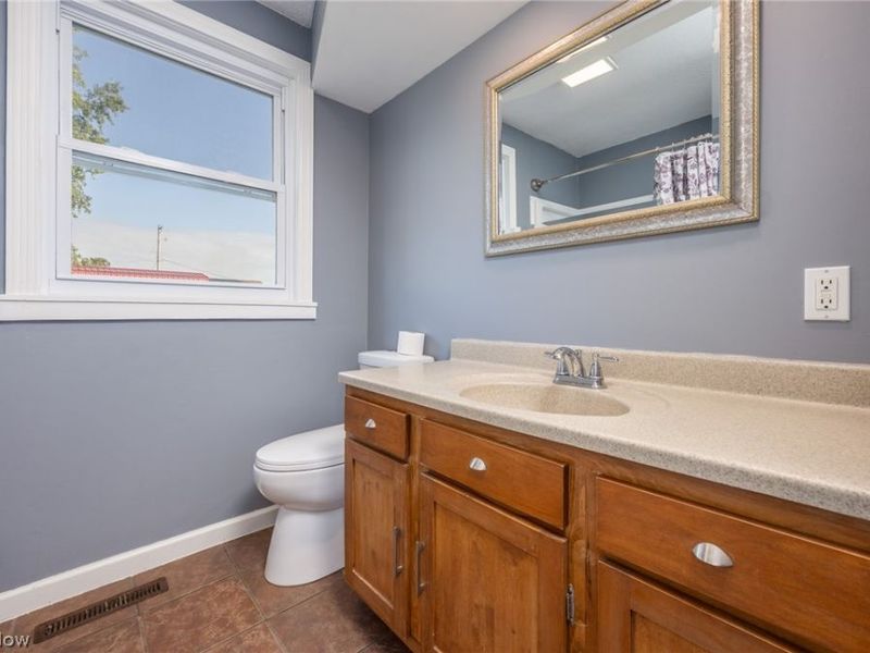 20 Suzanne Street, Little Hocking, OH 45742 Photo 15