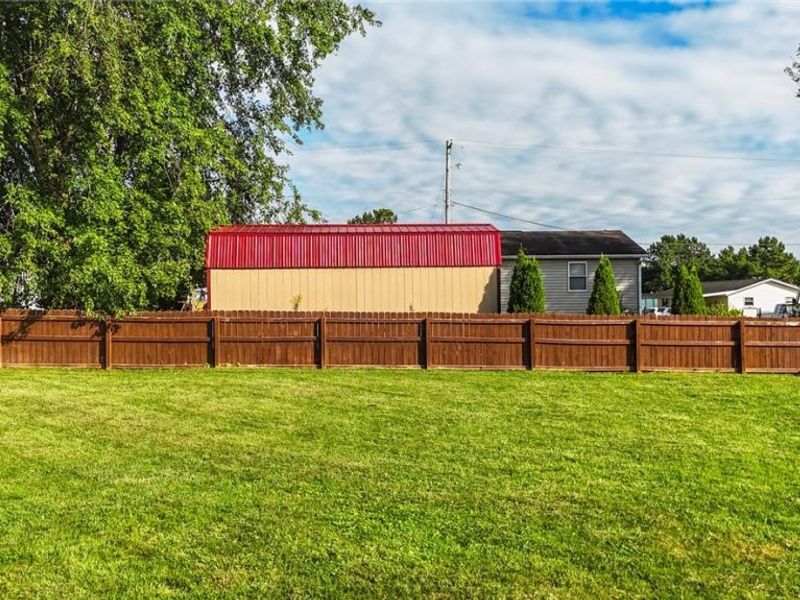 20 Suzanne Street, Little Hocking, OH 45742 Photo 24