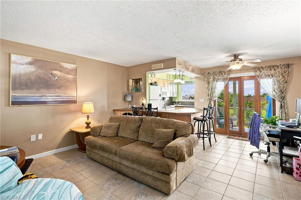 3905 Del Prado Blvd S, Unit 204, Cape Coral, FL 33904 Photo