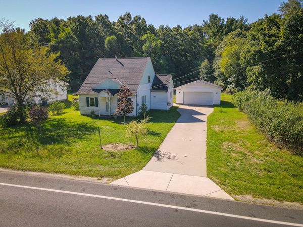 1807 Shettler Road, Muskegon, MI 49444