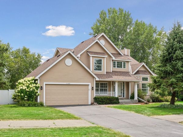16005 22nd Avenue N, Plymouth, MN 55447