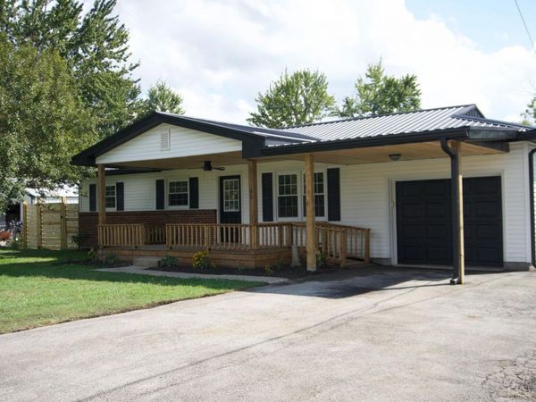 60 Maple Street, Sardinia, OH 45171