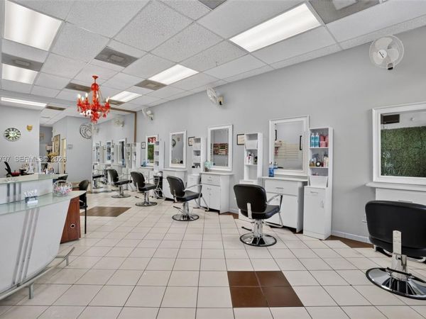 BEAUTY SALON FOR SALE ON CORAL WAY , Miami, FL 33165