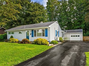 31 Pinecrest Road , New Hartford, NY 13413