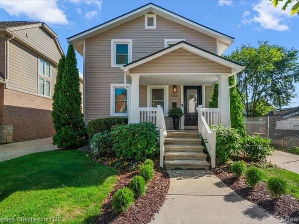1364 Humphrey Avenue , Birmingham, Mi 48009