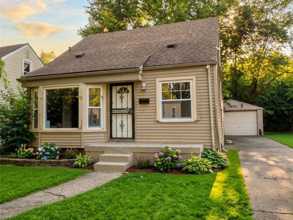 15845 Hubbell Street, Detroit, Mi 48227