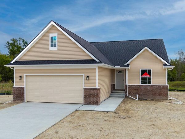 2279 Baltimore, Davison, Mi 48423