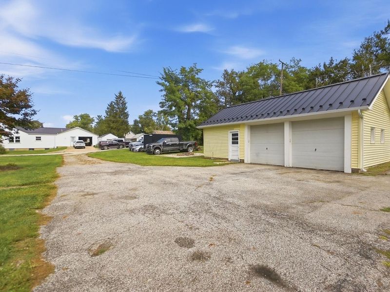 1024 Springlawn Avenue, Harrisburg, OH 43126 Photo 52