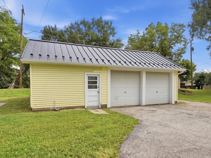 1024 Springlawn Avenue, Harrisburg, OH 43126 Photo 55