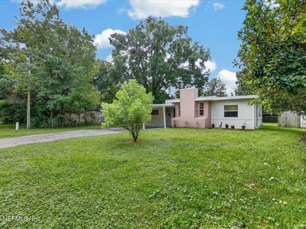 4748 BEVERLY Circle, Jacksonville, FL 32210