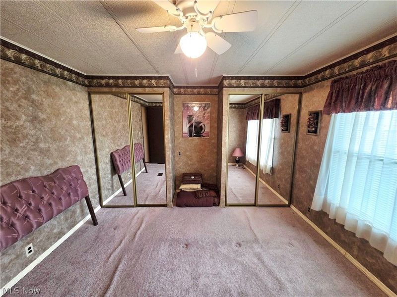 105 Virginia Avenue, Elyria, OH 44035 Photo 22
