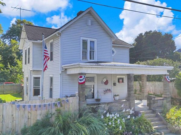 115 W Shields Street , Newark, OH 43055