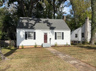 208 Perrymont Avenue, Lynchburg, VA 24502