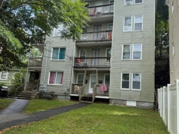 270 Fairmount St, Fitchburg, MA 01420