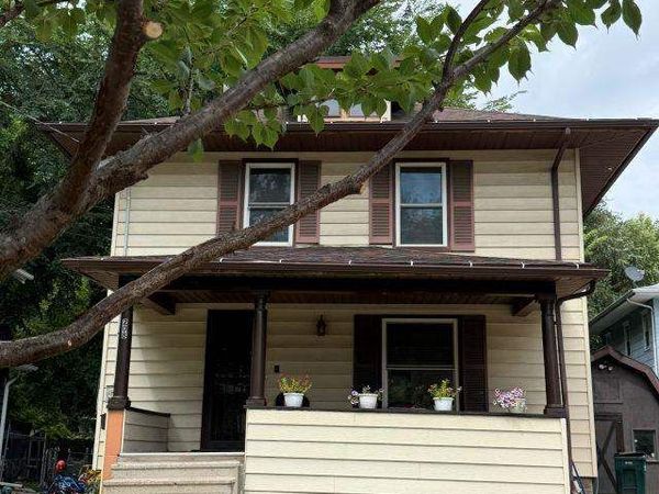208 Smith Avenue, Lansing, MI 48910