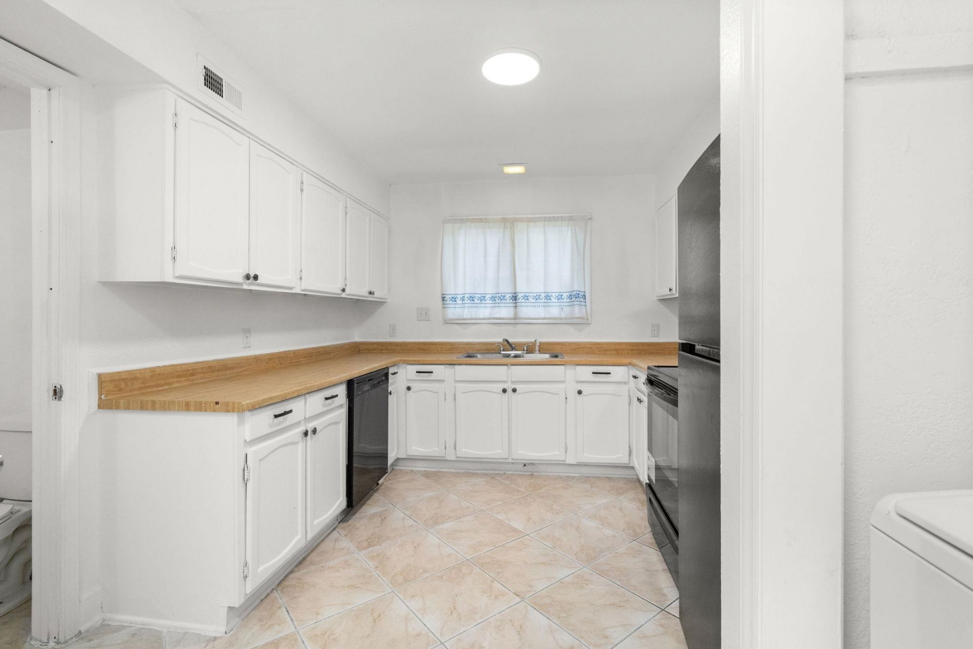 606 36th Ave. N Photo 16