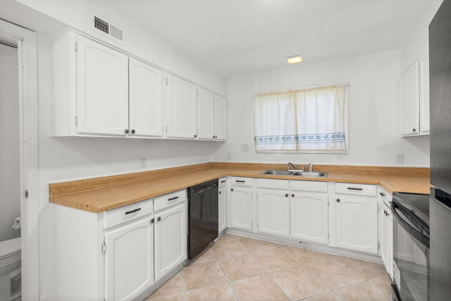 606 36th Ave. N Photo 17