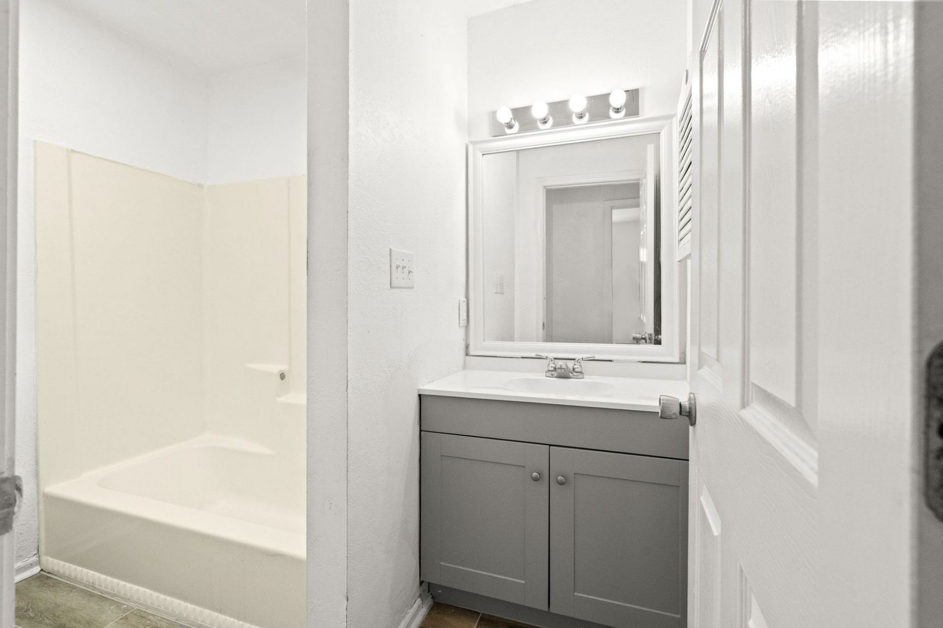 606 36th Ave. N Photo 35