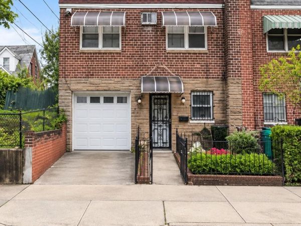 6636 Alderton Street , Rego Park, NY 11374