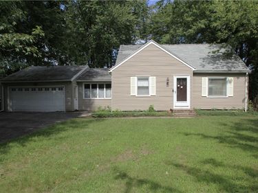 14 Scott Lane , Rochester, NY 14624