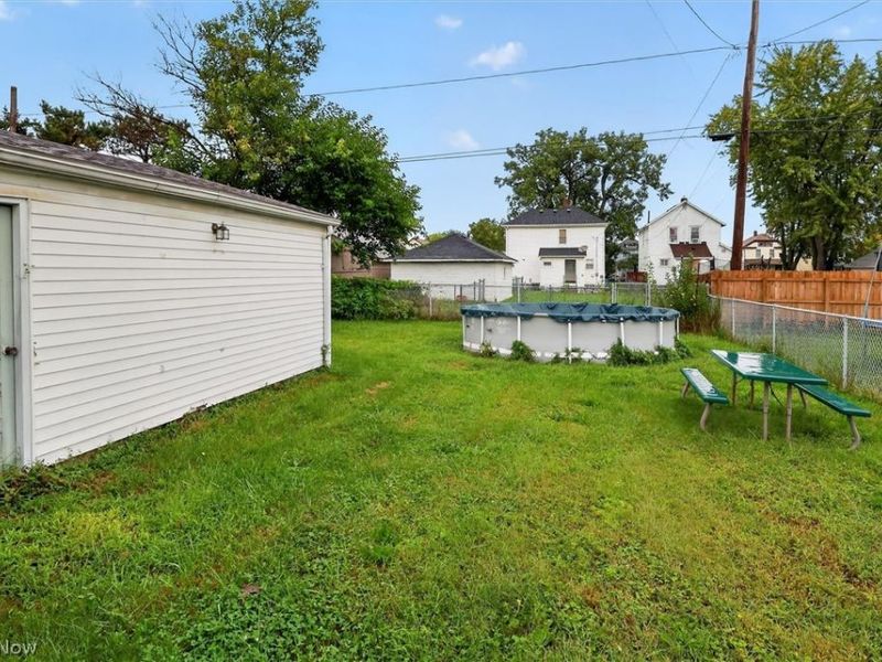 2227 E 30th Street, Lorain, OH 44055 Photo 31