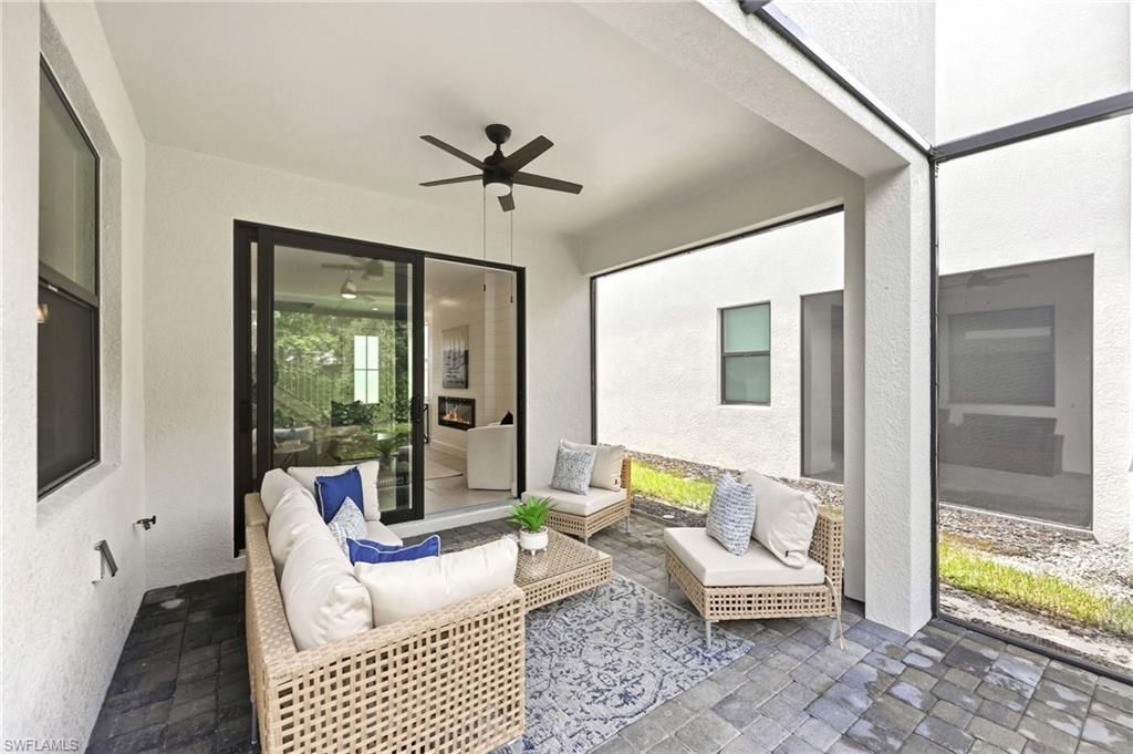 13013 Pembroke Dr, Naples, FL 34105 Photo