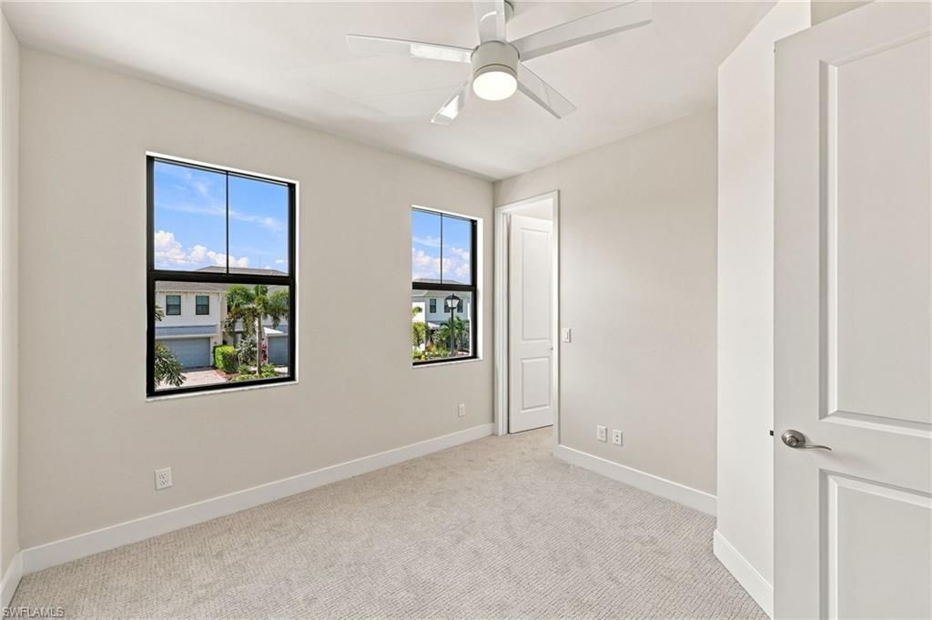 13013 Pembroke Dr, Naples, FL 34105 Photo