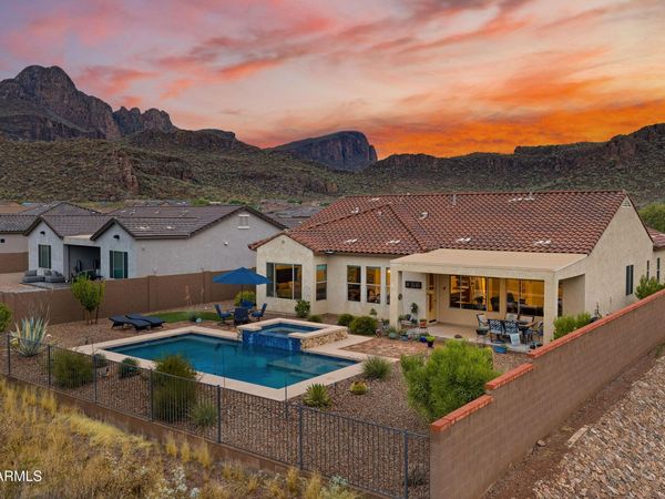 8508 N VAN CLEEVE Lane, Tucson, AZ 85743