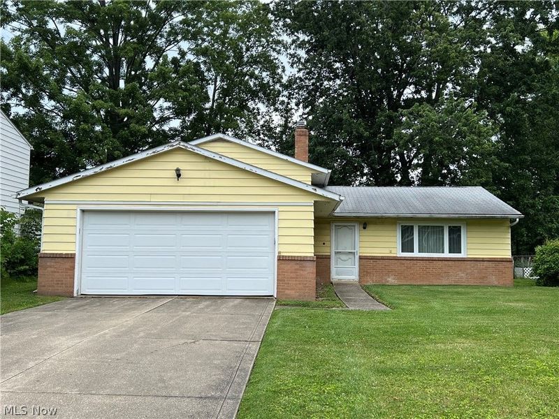 5611 Marine Parkway, Mentor on the Lake, OH 44060 Photo 1