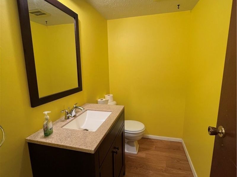 5611 Marine Parkway, Mentor on the Lake, OH 44060 Photo 22